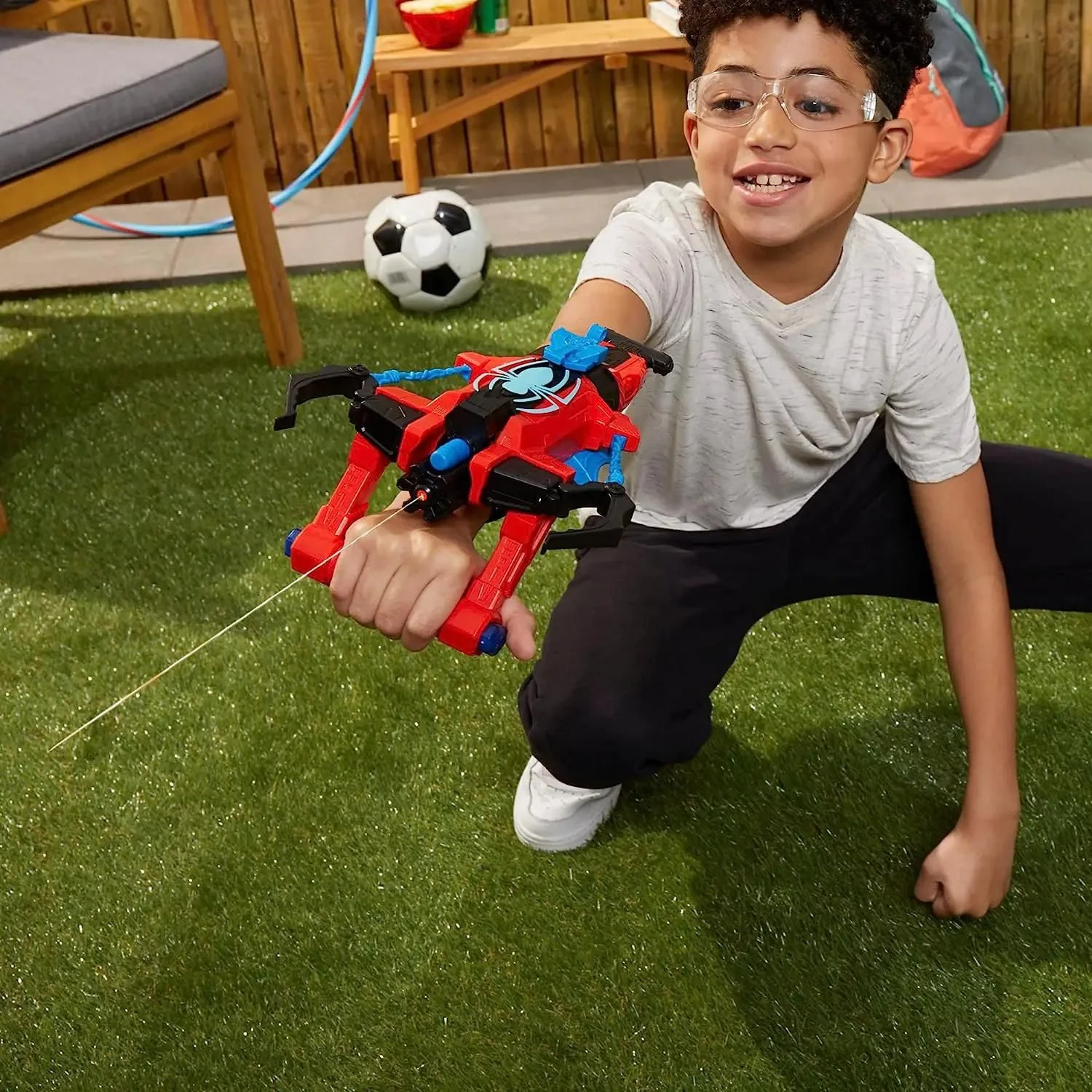 Hasbro - Spiderman Strike 'N Splash Blaster, Funzione Soaker F7852EU4 - Image 4