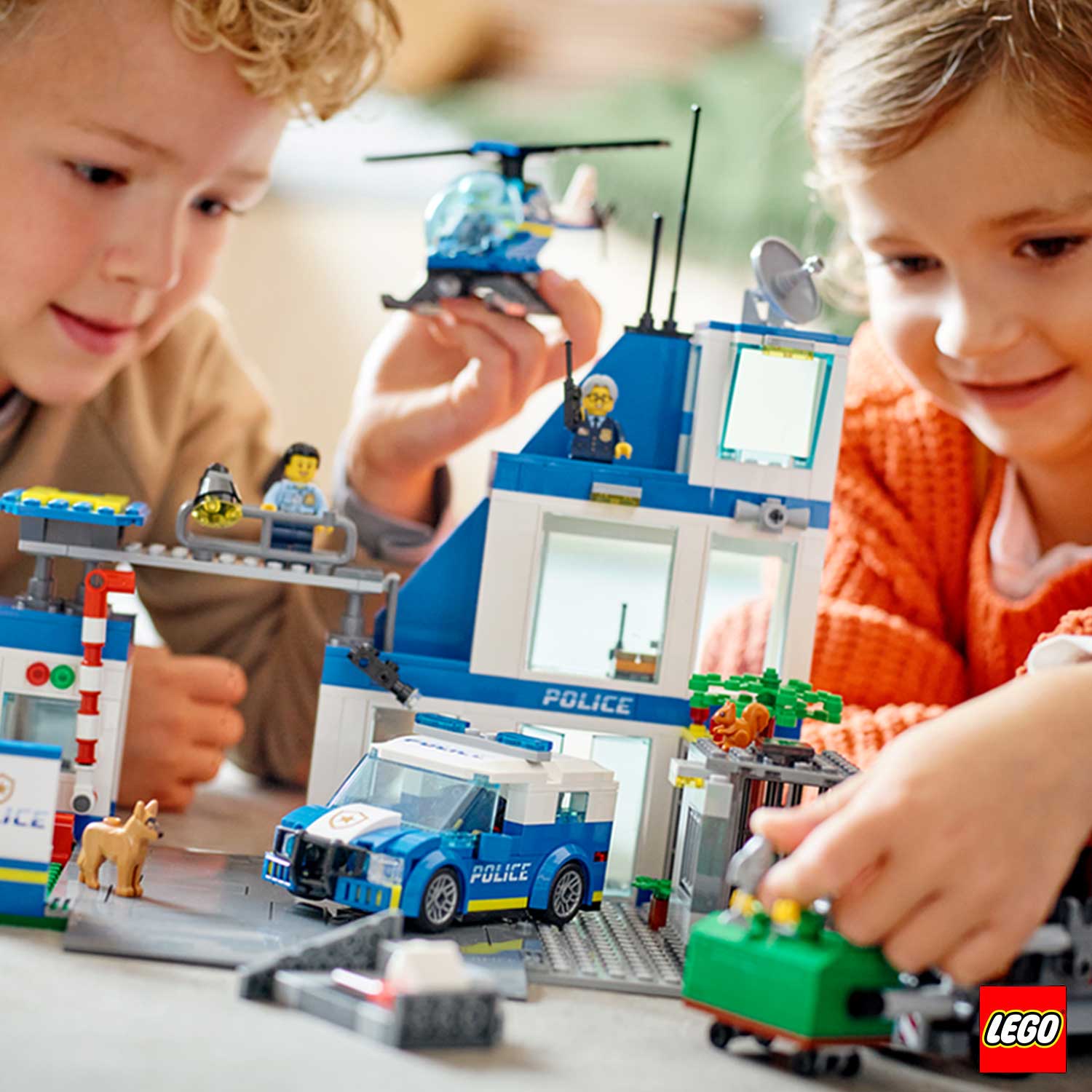 LEGO - City Stazione di Polizia 60316 - Image 4